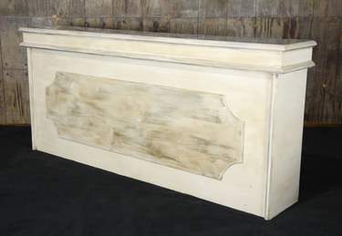 Chantilly Facade Bar 8'