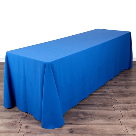 Banquet Table 8' x 30" with 90" x 156" Linens